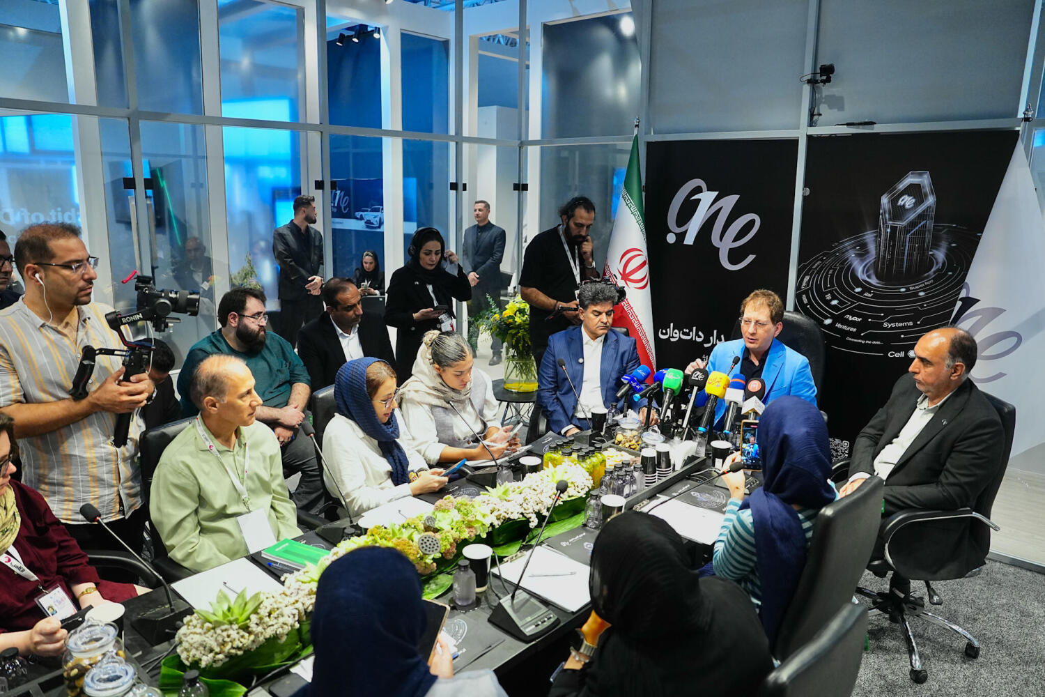 بیست و نهمین نمایشگاه بین المللی الکترونیک، کامپیوتر و تجارت الکترونیک (الکامپ 1405)-2